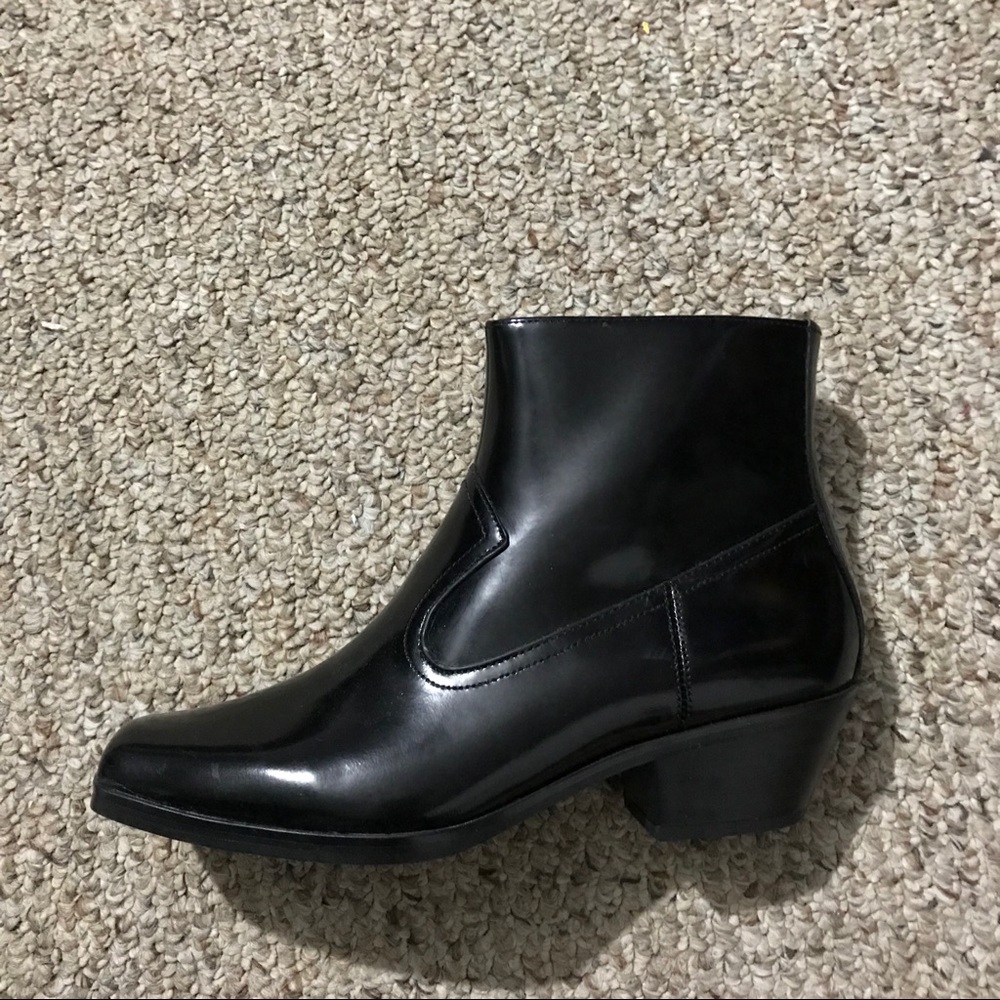 CALVIN KLEIN leather ankle boots